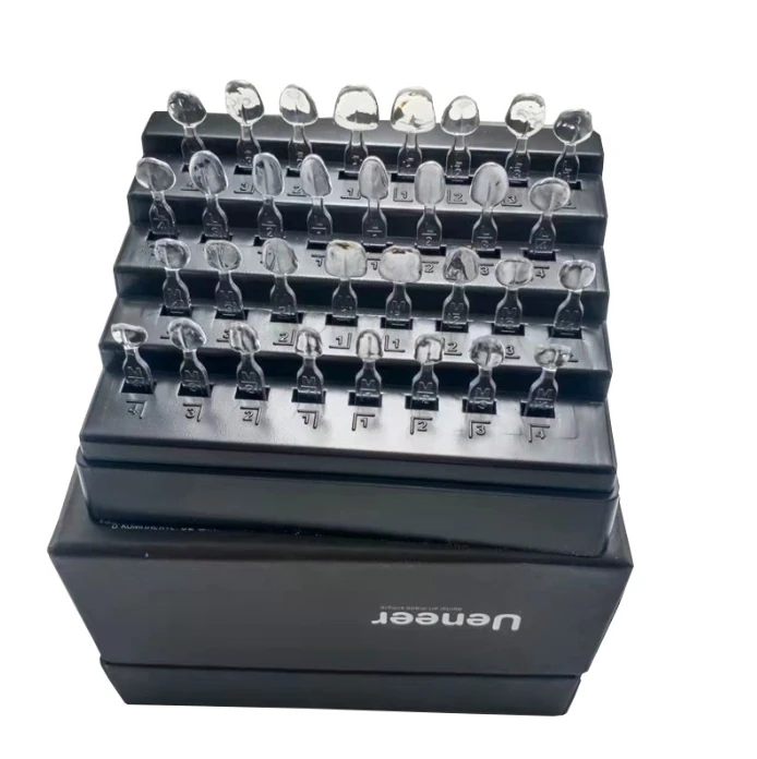 Teeth Whitening Moulds - Système de gabarits pour facettes dentaires